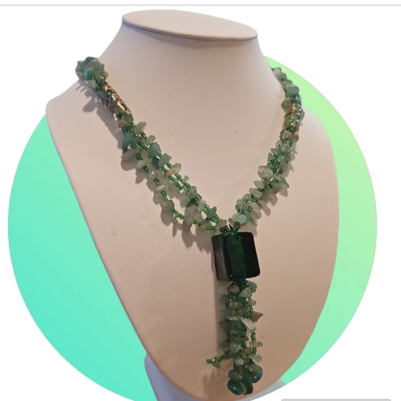Chinese Natural Triple Strand Jadine/Aventurine Necklace&Andara Crystal Pendant. - Picture 2 of 9